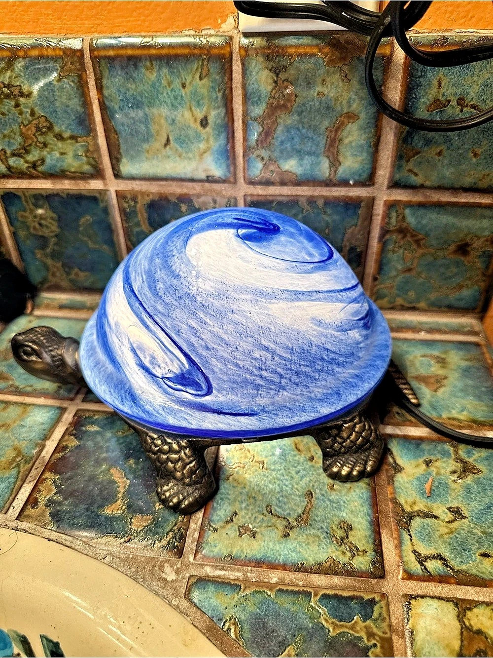 Turtle Table Lamp Decor - Picture 6 of 10